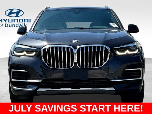 Used 2023 BMW X5 xDrive40i w/ Premium Package AWD/4WD image 2