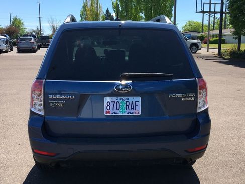 Used 2012 Subaru Forester 2.5X Premium AWD/4WD image 5