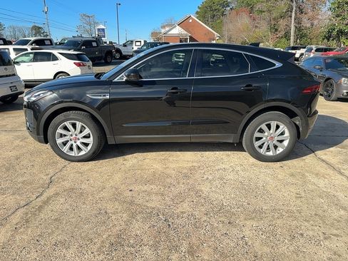 Used 2018 Jaguar E-PACE S image 8