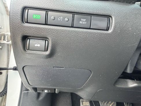 Used 2023 Nissan Sentra S FWD image 47