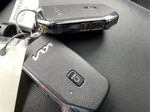 Used 2023 Kia Sorento S w/ Panoramic Sunroof Package AWD/4WD image 31