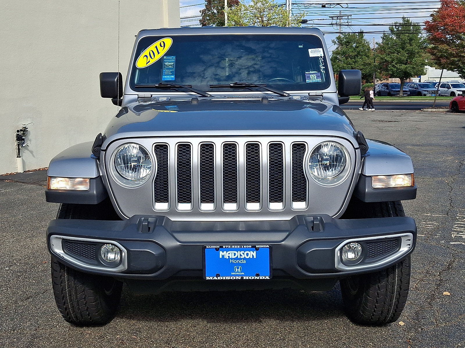 Used 2019 Jeep Wrangler Unlimited Sahara AWD/4WD image 2