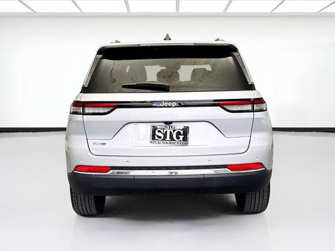 Used 2024 Jeep Grand Cherokee Limited 4xe image 5