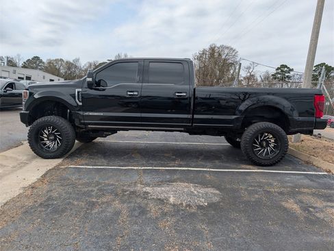 Used 2022 Ford F250 Limited w/ FX4 Off-Road Package image 5