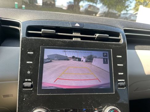 Used 2022 Hyundai Tucson SE FWD image 7