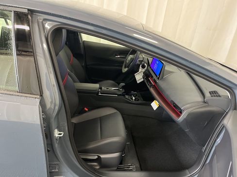 New 2026 Toyota Prius Plug-In Hybrid FWD image 19