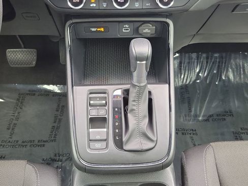 Used 2024 Honda CR-V LX image 16