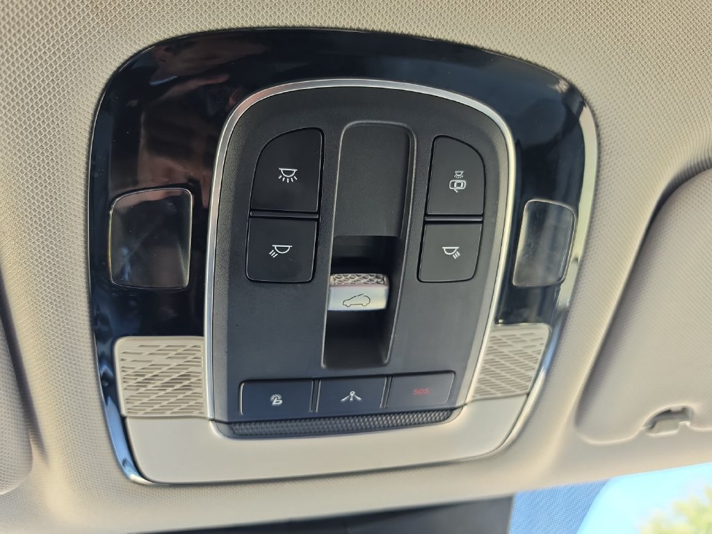 Used 2021 Hyundai Palisade SEL w/ Premium Package FWD image 20