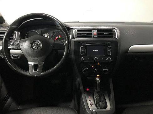 Used 2012 Volkswagen Jetta SEL image 21