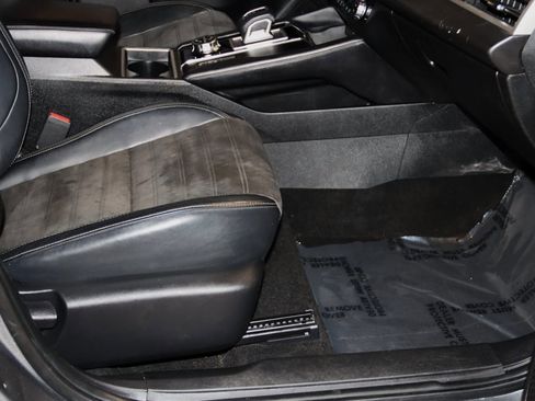 Used 2022 Mitsubishi Outlander SE image 57