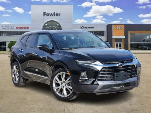Used 2022 Chevrolet Blazer Premier w/ Enhanced Convenience Package image 2