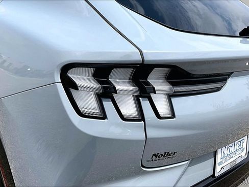 Certified 2025 Ford Mustang Mach-E Premium w/ Sport Appearance Package AWD/4WD image 30