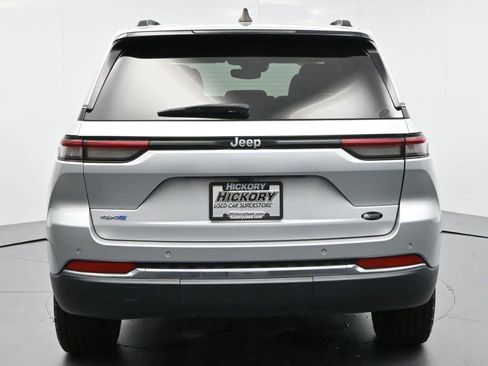 Used 2024 Jeep Grand Cherokee Limited 4xe AWD/4WD image 6