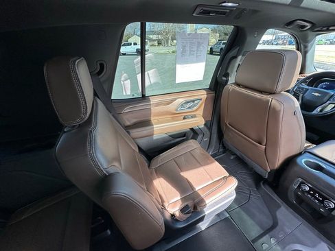 Used 2023 Chevrolet Tahoe High Country image 24