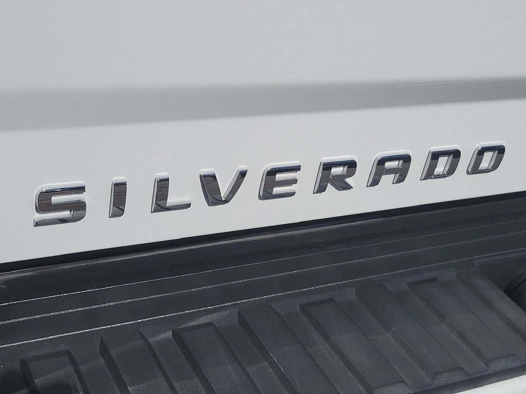 Used 2017 Chevrolet Silverado 2500 LT w/ Custom Sport Edition RWD image 24