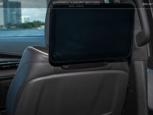 Used 2023 Cadillac Escalade V image 23