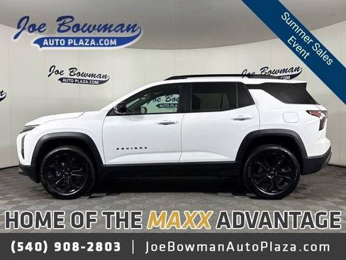 New 2026 Chevrolet Equinox LT w/ Convenience Package II AWD/4WD image 1