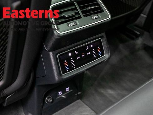 Used 2021 Audi e-tron Premium w/ Convenience Plus Package AWD/4WD image 23