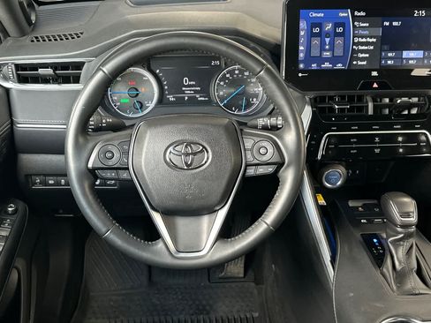Used 2022 Toyota Venza Limited w/ Advanced Technology Package AWD/4WD image 16