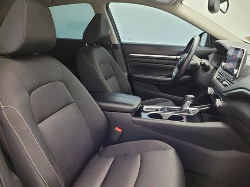 Used 2020 Nissan Altima 2.5 SV FWD image 21