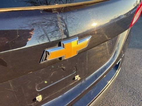 Used 2021 Chevrolet Equinox LT image 49