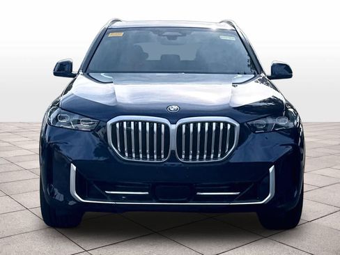 Used 2026 BMW X5 xDrive50e AWD/4WD image 2