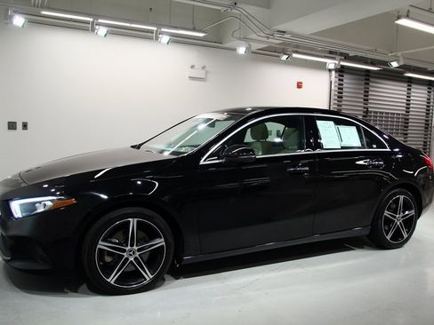 Certified 2022 Mercedes-Benz A 220 4MATIC image 14