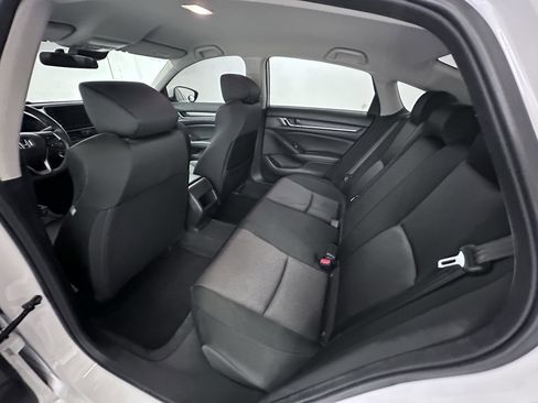 Used 2020 Honda Accord LX image 27