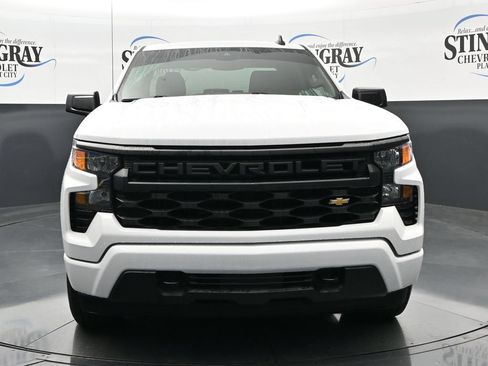 Used 2024 Chevrolet Silverado 1500 Custom RWD image 2