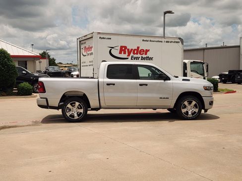 New 2026 RAM 1500 Express RWD image 7