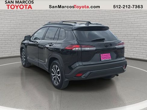 Used 2026 Toyota Corolla Cross SE image 7