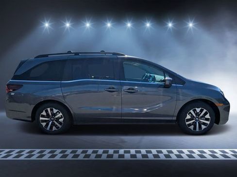 New 2026 Honda Odyssey EX-L image 2