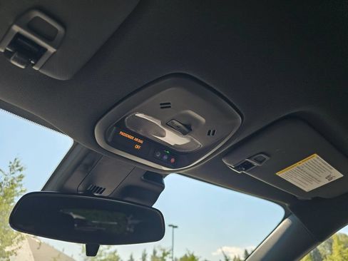 New 2026 Chevrolet Trax RS w/ Driver Confidence Package FWD image 32