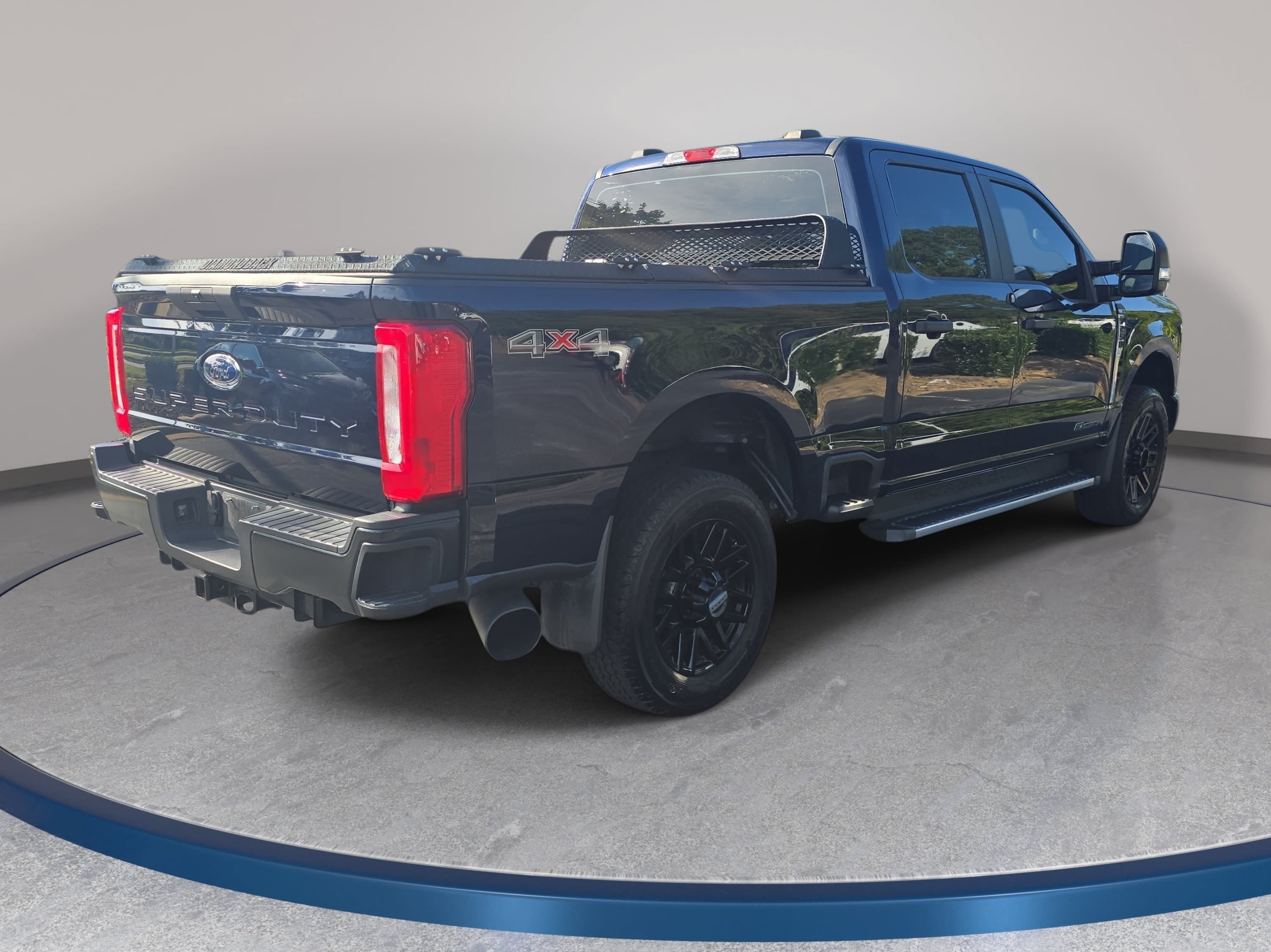 Used 2024 Ford F250 XL AWD/4WD image 5