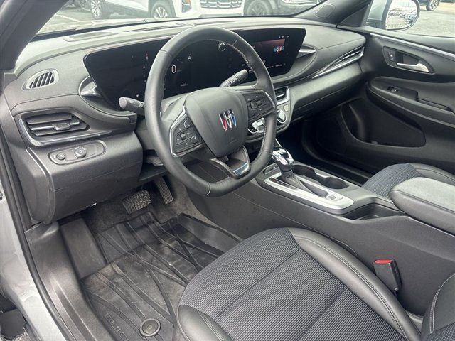 Used 2025 Buick Envista Sport Touring w/ Convenience I Package FWD image 10