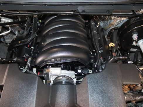 Used 2015 GMC Sierra 1500 SLE w/ Carbon-22 Edition image 21