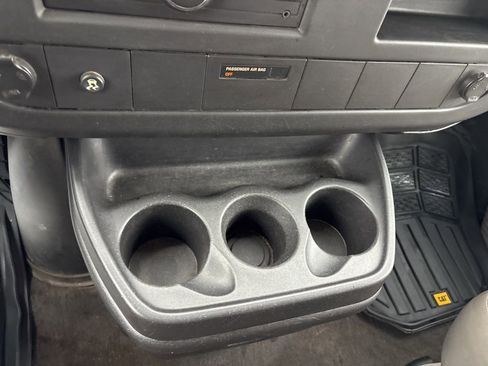 Used 2008 Chevrolet Express 1500 AWD Passenger w/ LT Preferred Equipment Group image 38