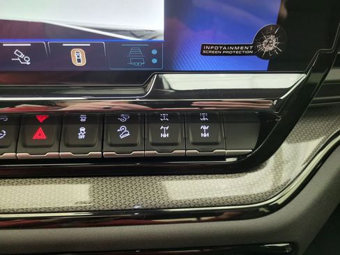 New 2026 Chevrolet Silverado 1500 ZR2 image 14