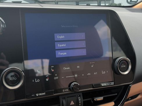 Certified 2026 Lexus NX 350 AWD w/ Accessory Package (Z1) image 18