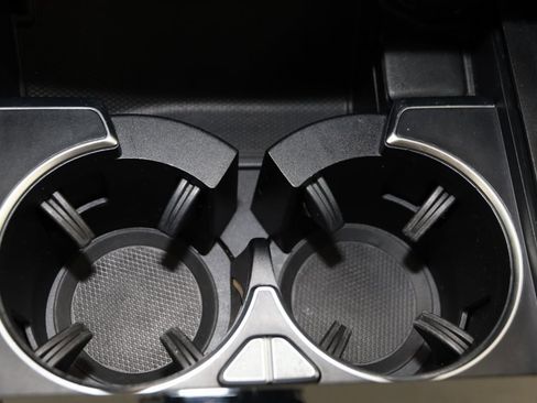 Used 2022 Mercedes-Benz GLE 53 AMG 4MATIC w/ 3rd Row Seat Package image 35