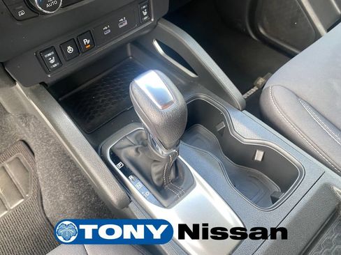 Used 2023 Nissan Frontier SV w/ Technology Package AWD/4WD image 35