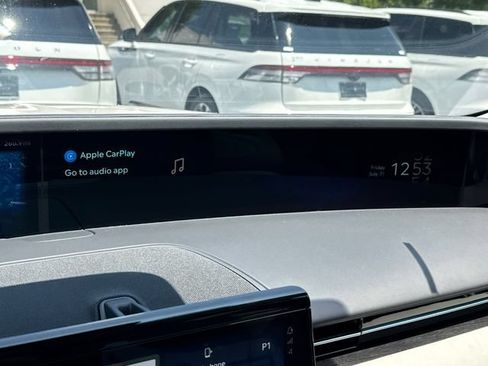 New 2026 Lincoln Nautilus Reserve AWD/4WD image 30