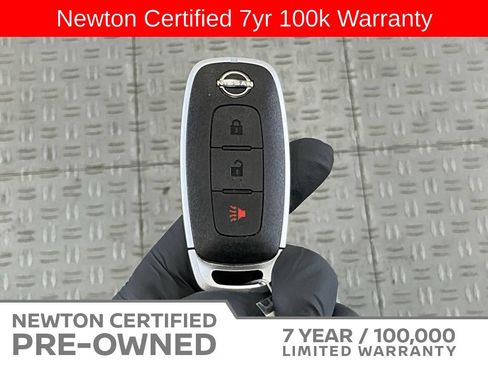 Used 2025 Nissan Kicks SV FWD image 32