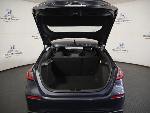 Used 2025 Honda Civic Sport image 6