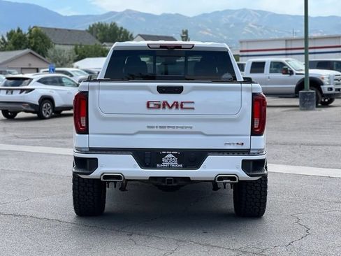 Used 2024 GMC Sierra 1500 AT4 w/ Technology Package AWD/4WD image 7