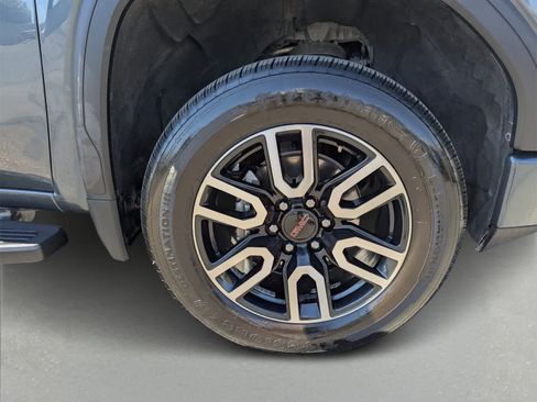 Used 2021 GMC Sierra 1500 AT4 w/ AT4 Premium Package image 9
