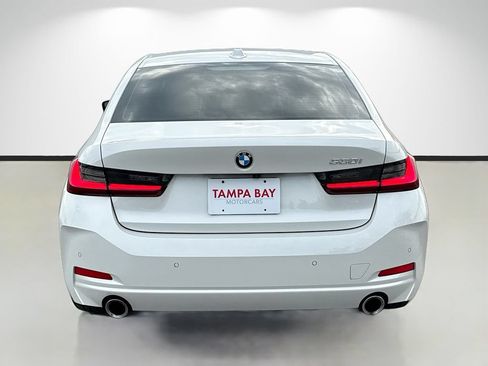 Used 2023 BMW 330i Sedan w/ Convenience Package RWD image 4
