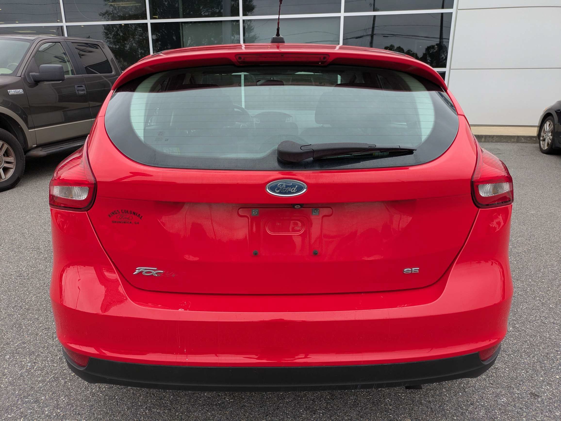 Used 2015 Ford Focus SE FWD image 5