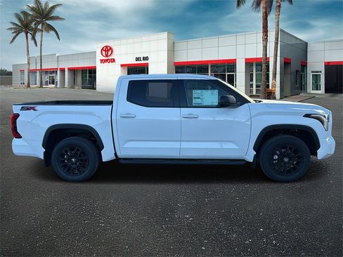 New 2026 Toyota Tundra SR5 image 2
