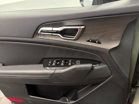Certified 2025 Kia Sportage X-Pro AWD/4WD image 29